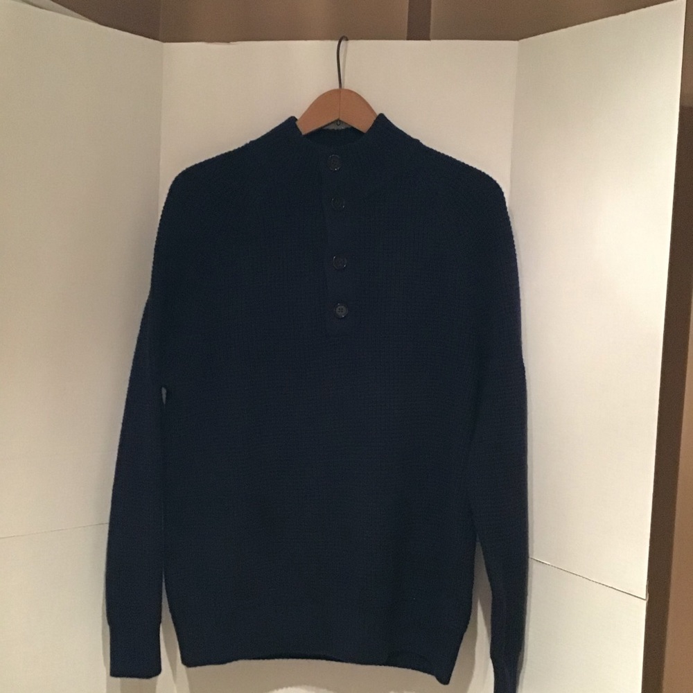 Banana Republic Men's Knit Sweater